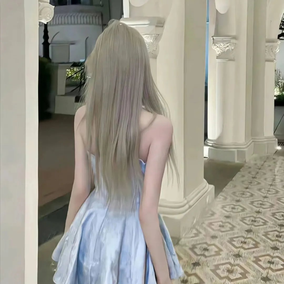 穿越荒年带女儿发家致富